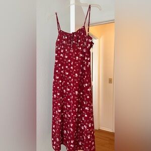 Chic Floral Midi Dress with side slit